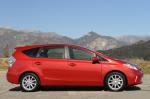 Toyota Prius V 2011 года